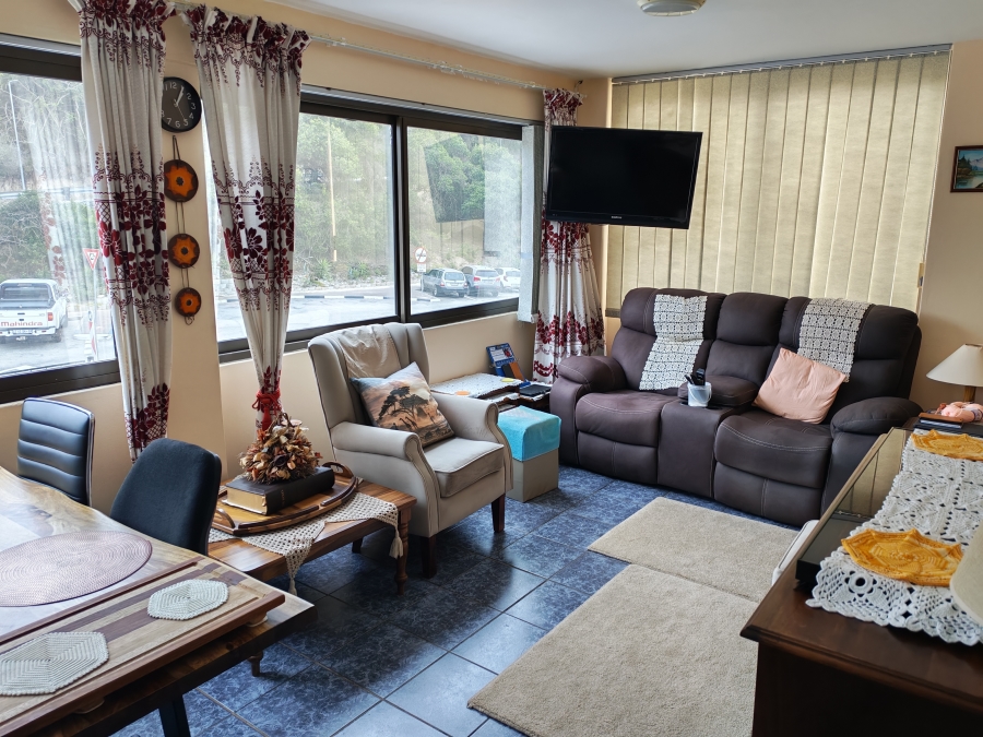 3 Bedroom Property for Sale in Herolds Bay Western Cape